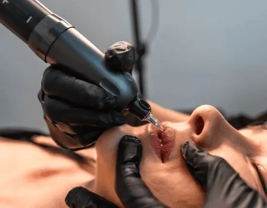 micropigmentación efecto pintalabios